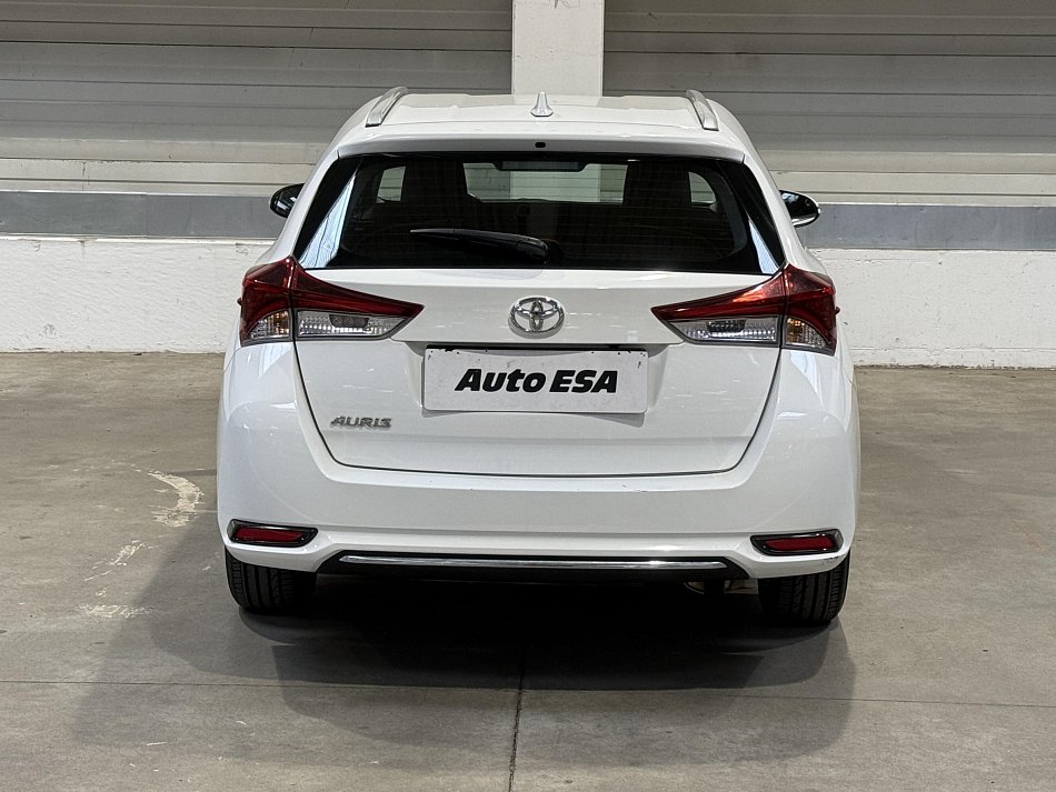 Toyota Auris 1.6i 