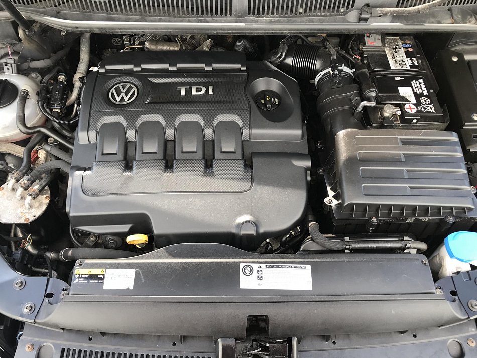 Volkswagen Touran 2.0 TDi 