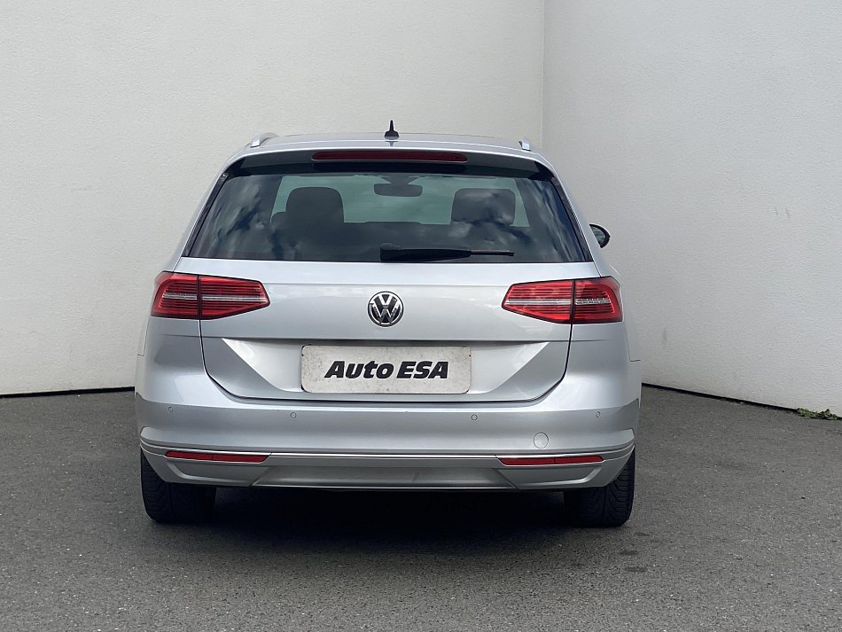 Volkswagen Passat 2.0 TDi Highline