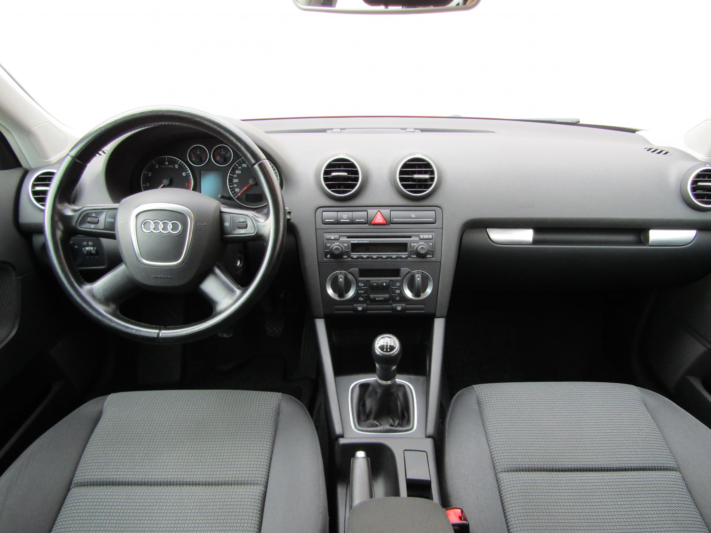 Audi A3, 2006 - pohled č. 13