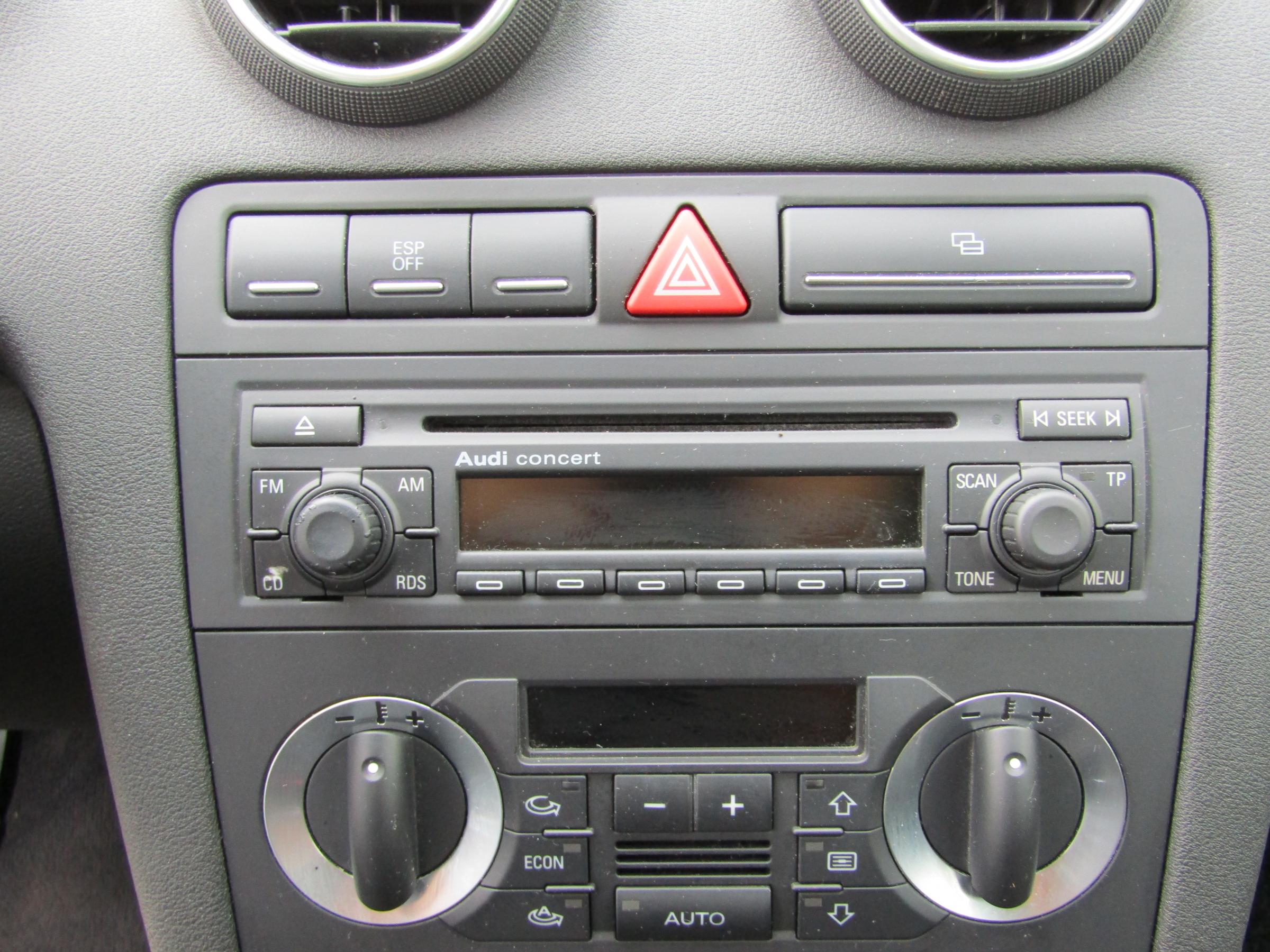 Audi A3, 2006 - pohled č. 18