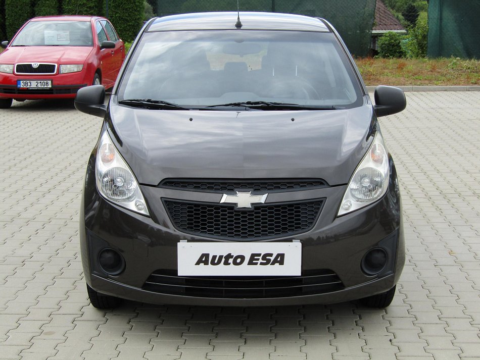 Chevrolet Spark 1.0i 