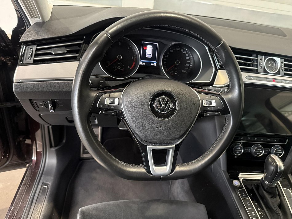 Volkswagen Passat 2.0TDi 