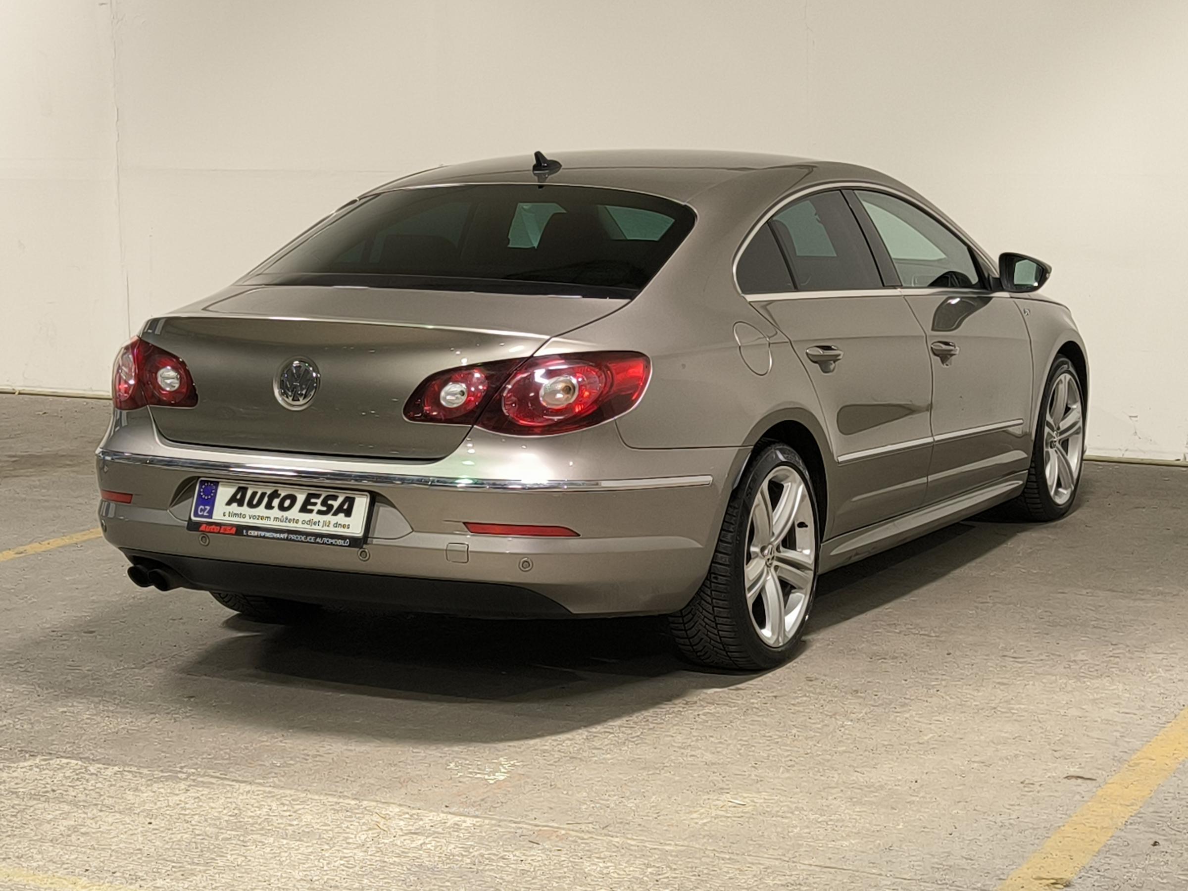 Volkswagen Passat CC, 2011 - pohled č. 6