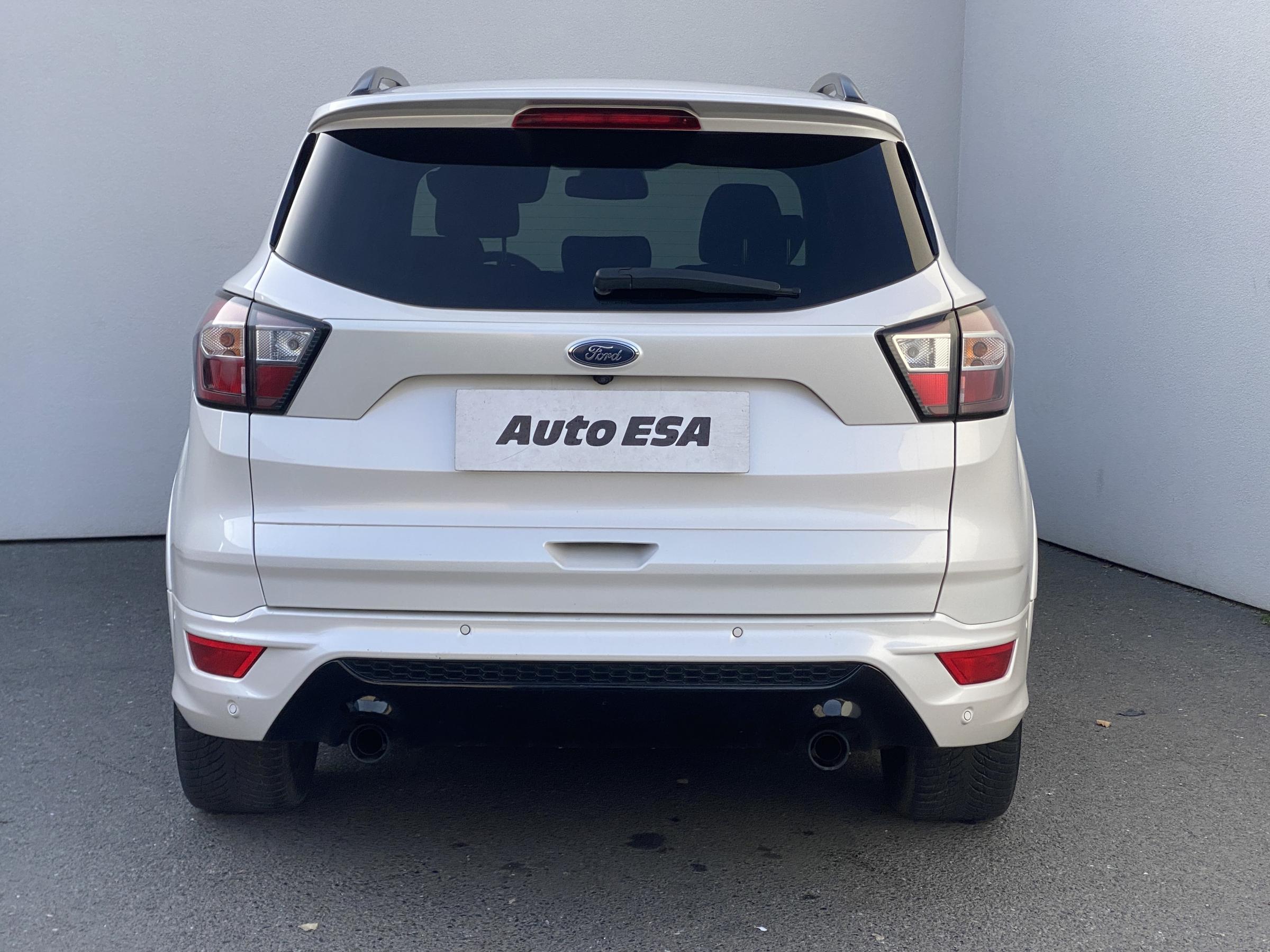 Ford Kuga, 2017 - pohled č. 5