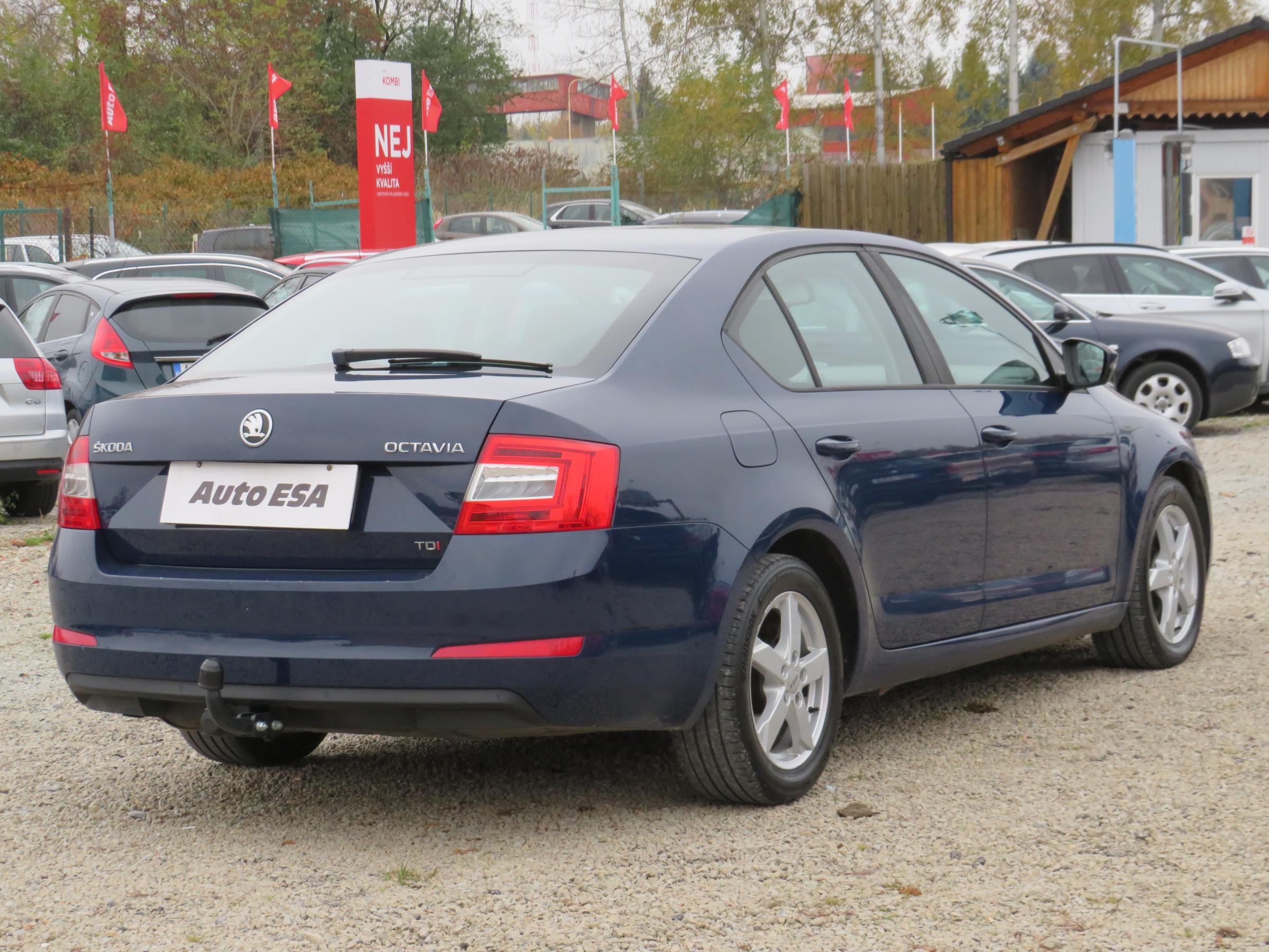 Škoda Octavia III, 2013 - pohled č. 4