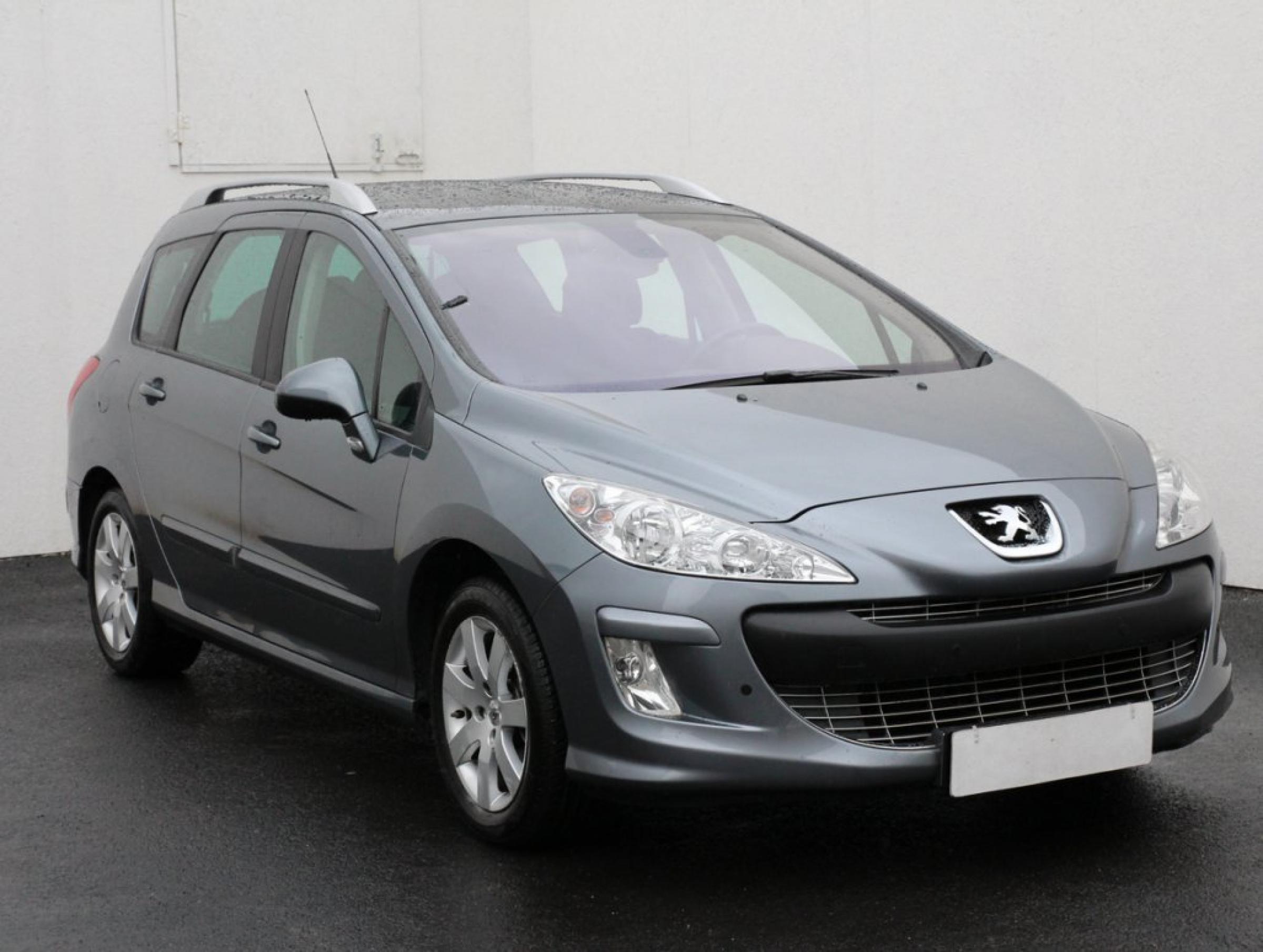 Peugeot 308, 2010