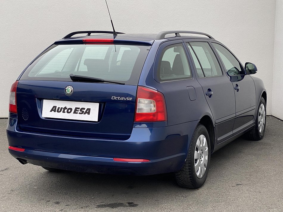 Škoda Octavia II 1.6 TDi Ambiente