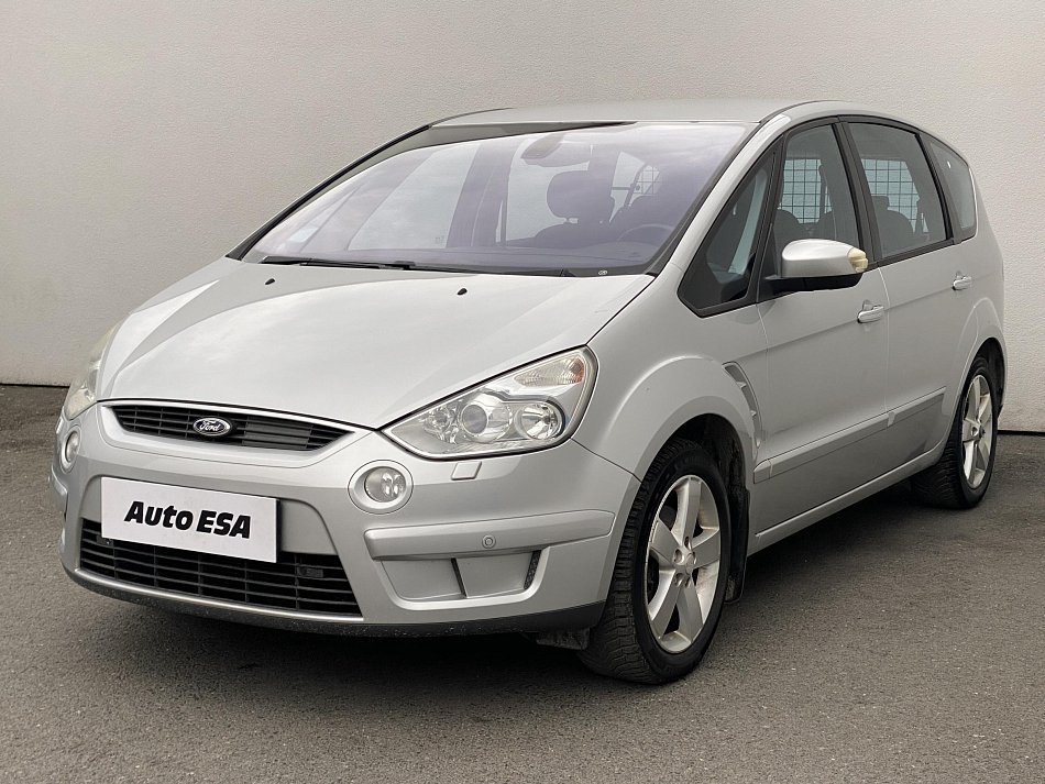 Ford S-MAX 2.0 16V Titanium