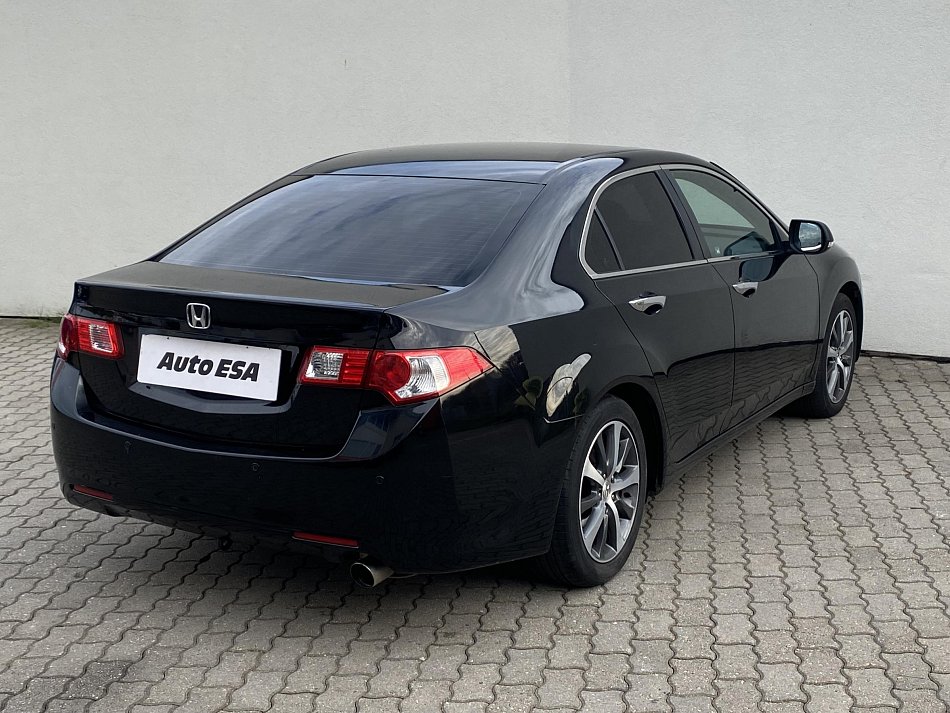 Honda Accord 2.0i 