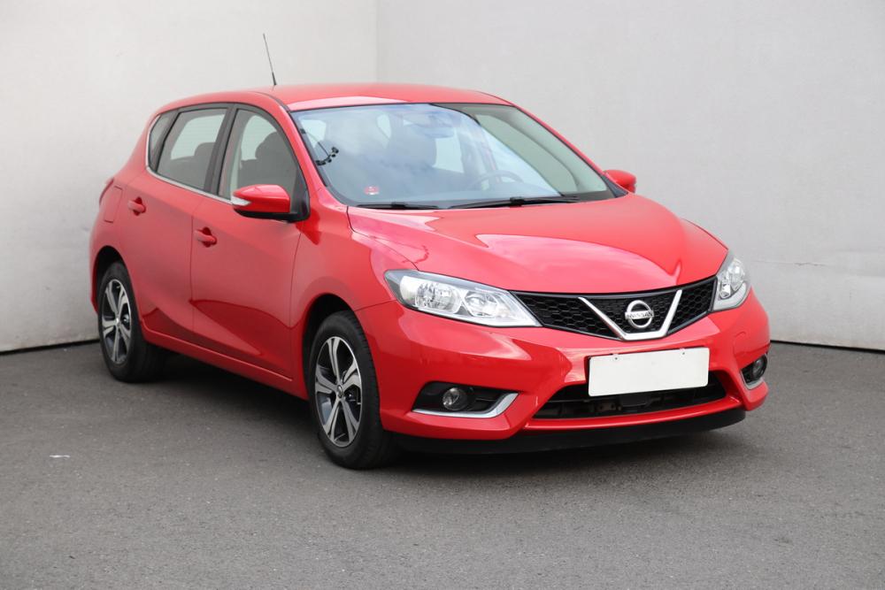 Nissan Pulsar, 2015