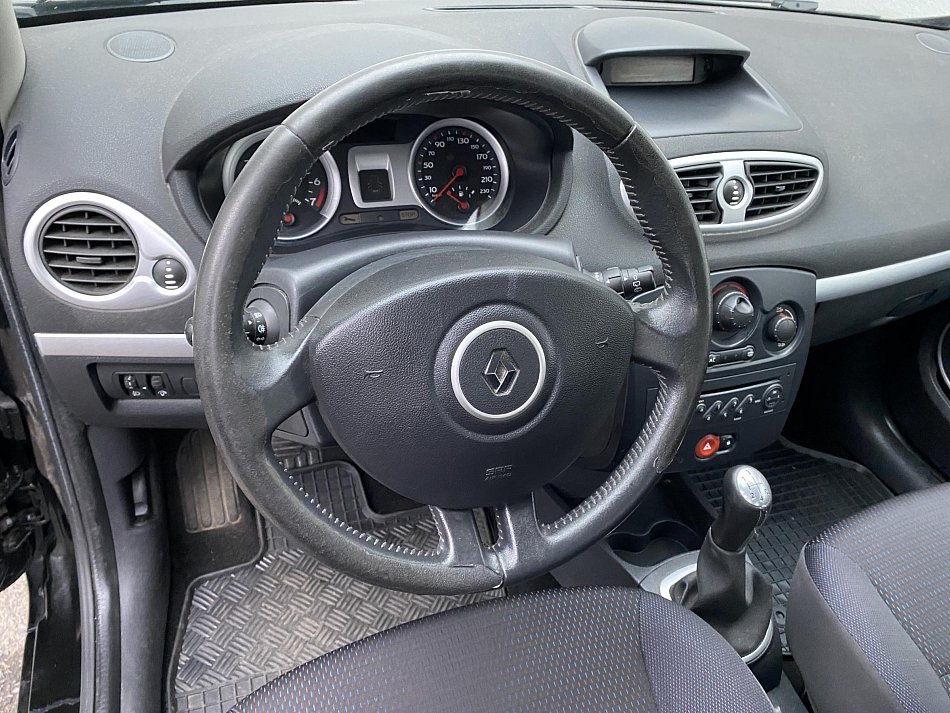 Renault Clio 1.2 i 