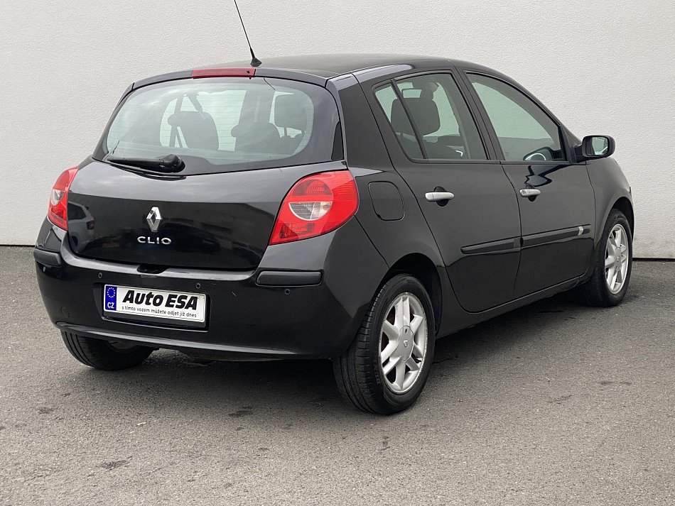 Renault Clio 1.2 i 