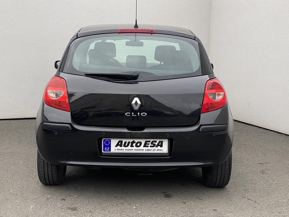 Renault Clio 1.2 i 