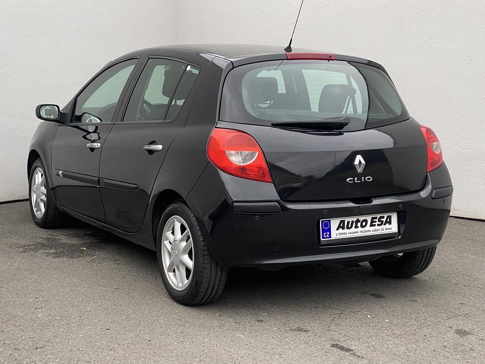 Renault Clio 1.2 i 