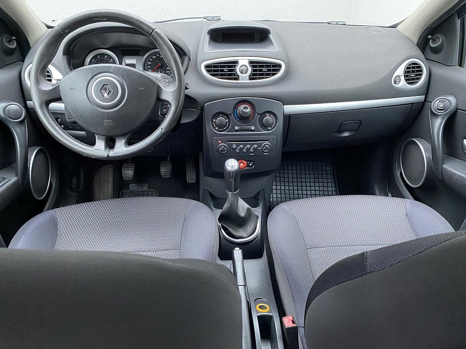 Renault Clio 1.2 i 