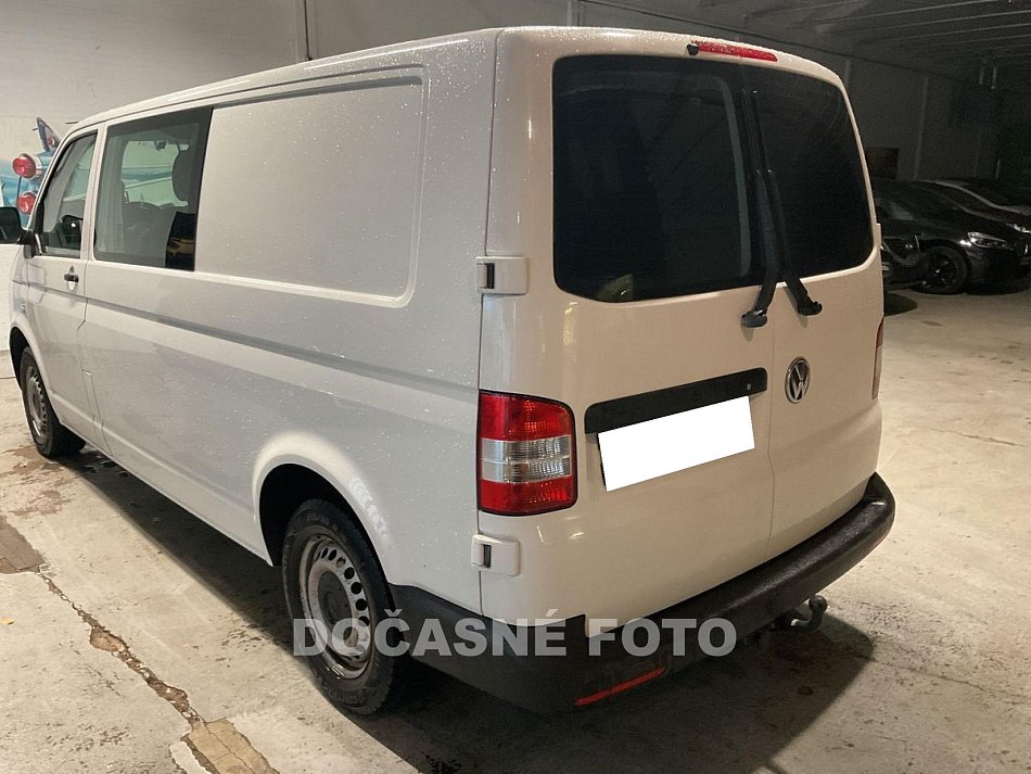 Volkswagen Transporter 2.0TDi  L2 5míst