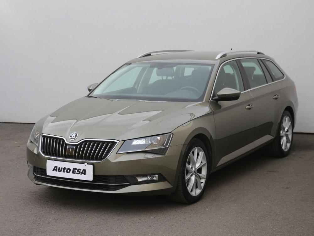 Škoda Superb III, 2018 - pohled č. 3