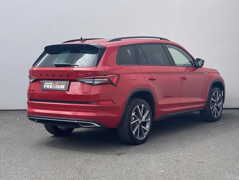 Škoda Kodiaq 2.0 TDi SportLine 4x4 7míst