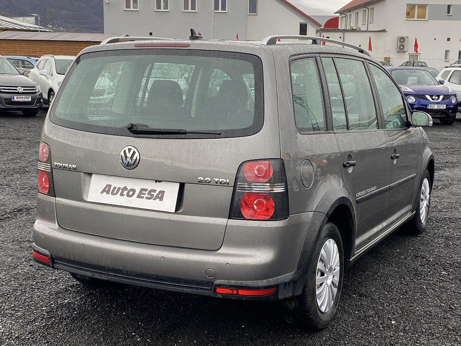 Volkswagen Touran 2.0TDi 