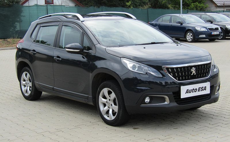 Peugeot 2008 1.2 PT 