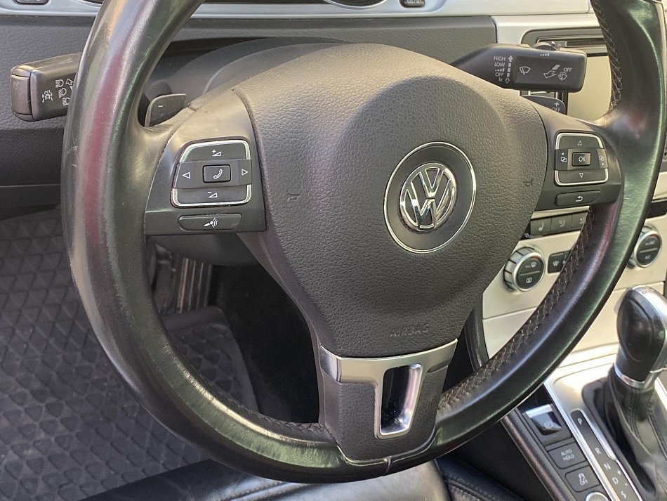 Volkswagen Passat 2.0TDi Highline