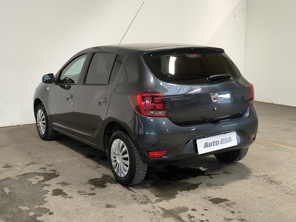 Dacia Sandero 1.0 i 