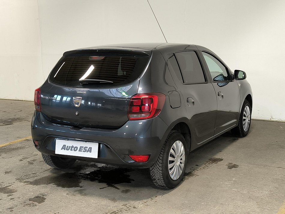 Dacia Sandero 1.0 i 