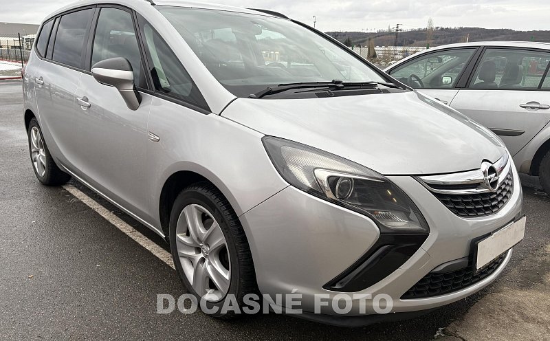 Opel Zafira 2.0 