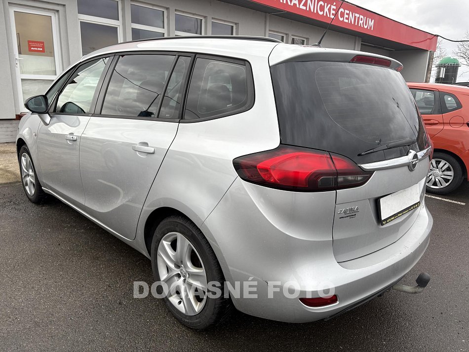 Opel Zafira 2.0 