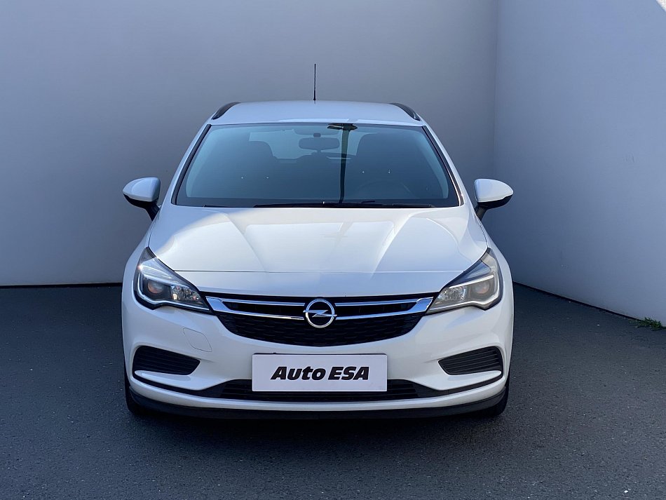 Opel Astra 1.6 CDTi 