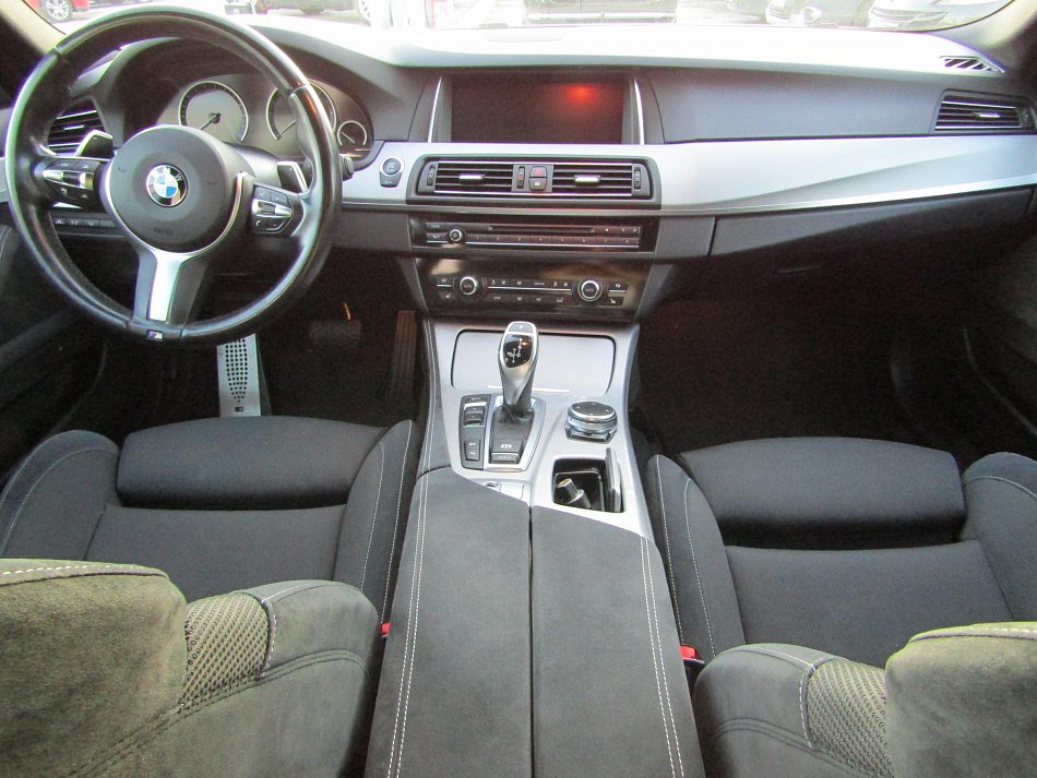 BMW Řada 5 3.0 D  530d xDrive