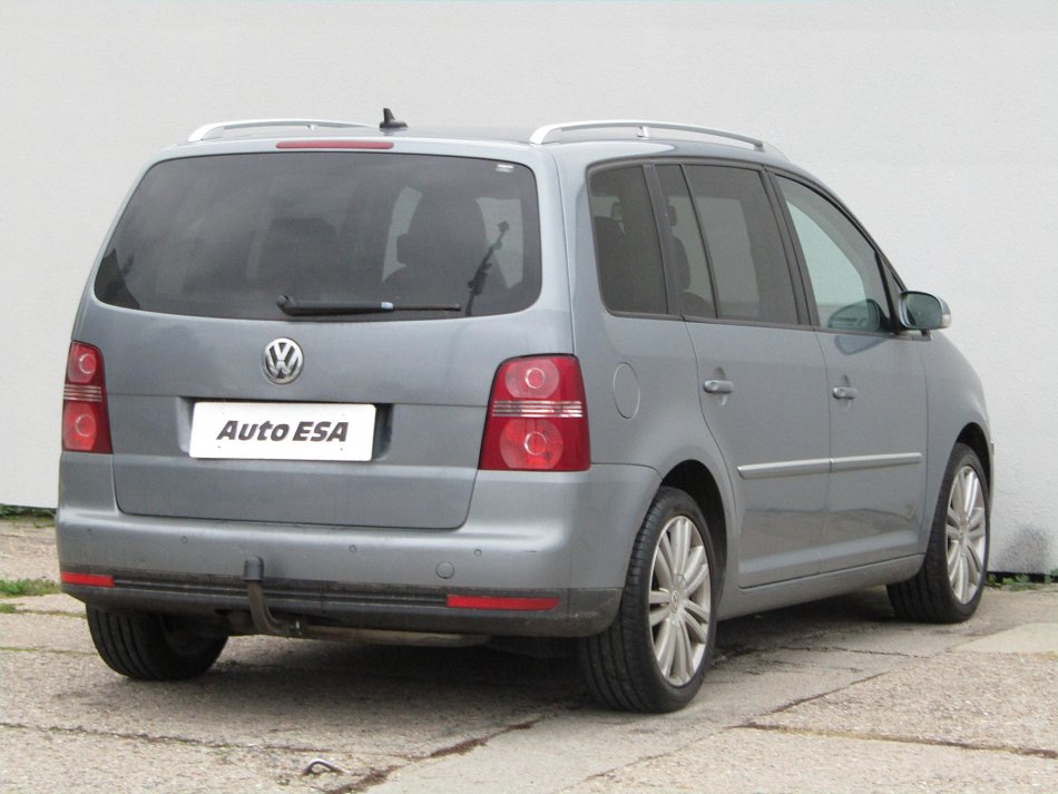 Volkswagen Touran 2.0TDi 