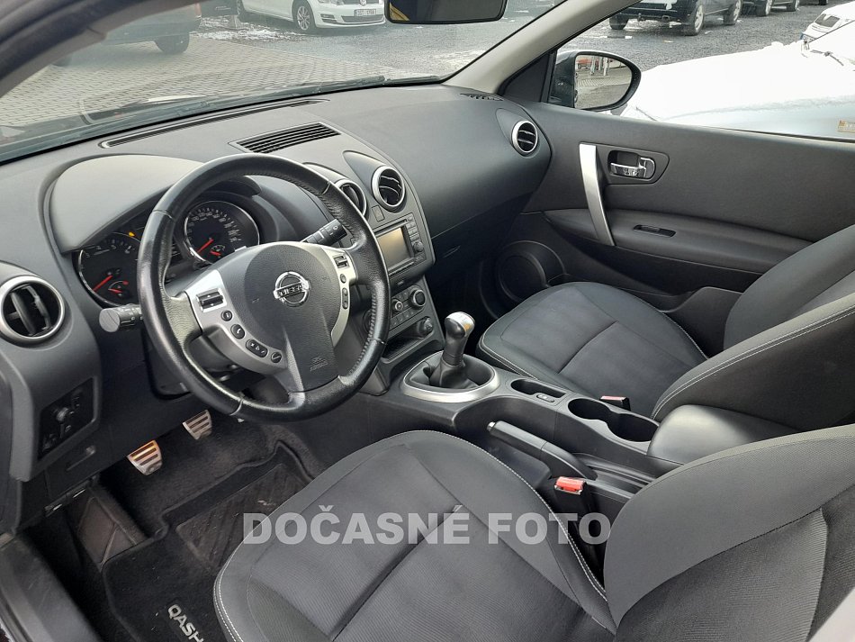 Nissan Qashqai 1.6 