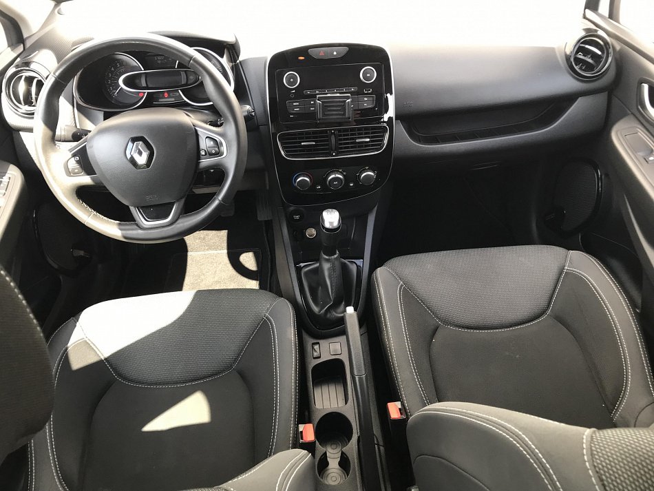 Renault Clio 0.9i 