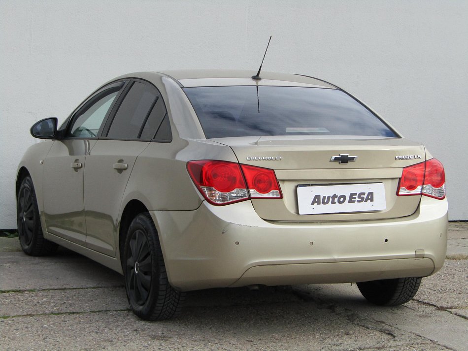 Chevrolet Cruze 1.6i 