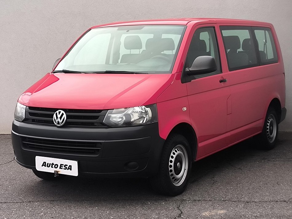 Volkswagen Transporter 2.0TDi  9míst