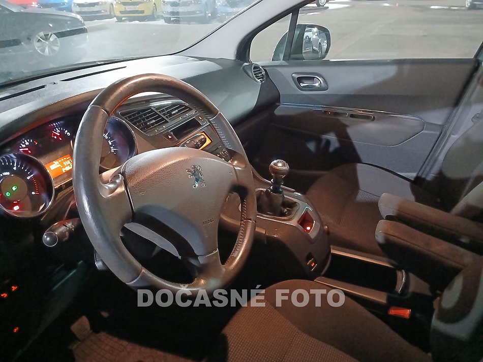 Peugeot 5008 1.6 HDi 