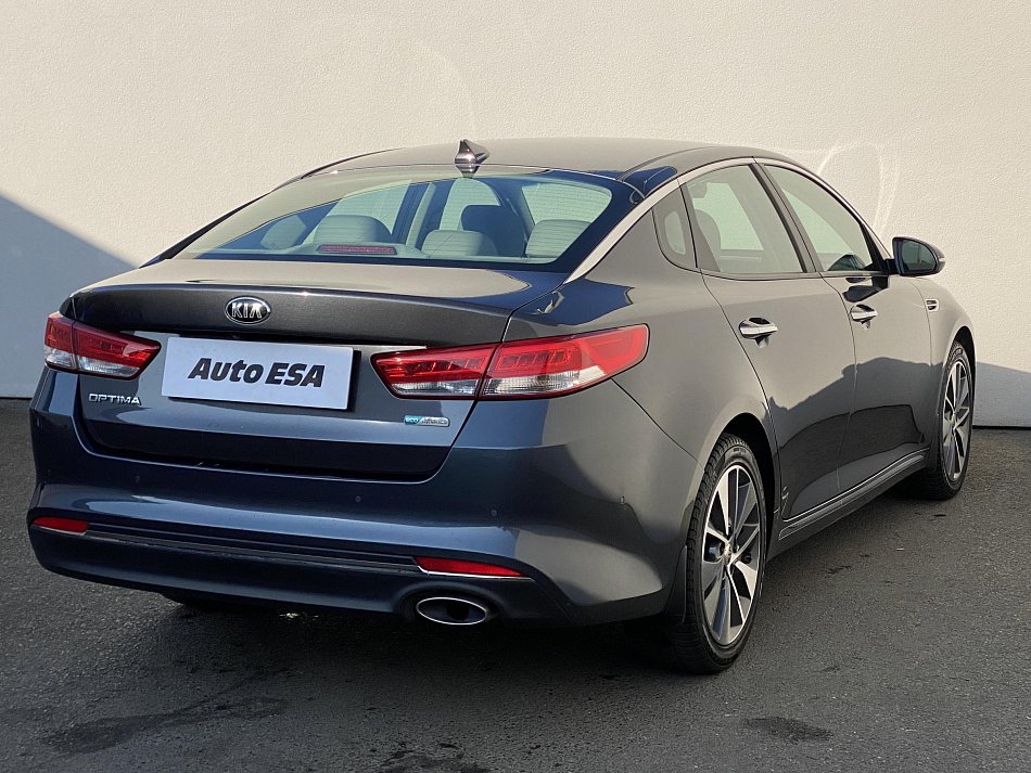 Kia Optima 1.7 CRDi 