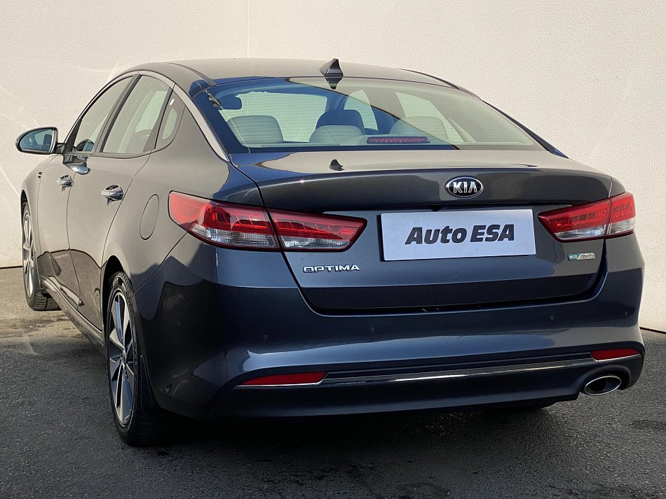 Kia Optima 1.7 CRDi 