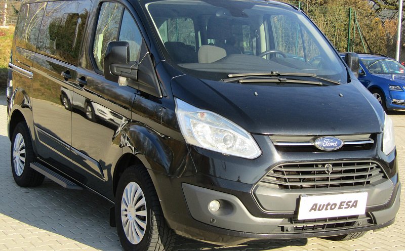 Ford Tourneo Custom 2.2TDCi Limited