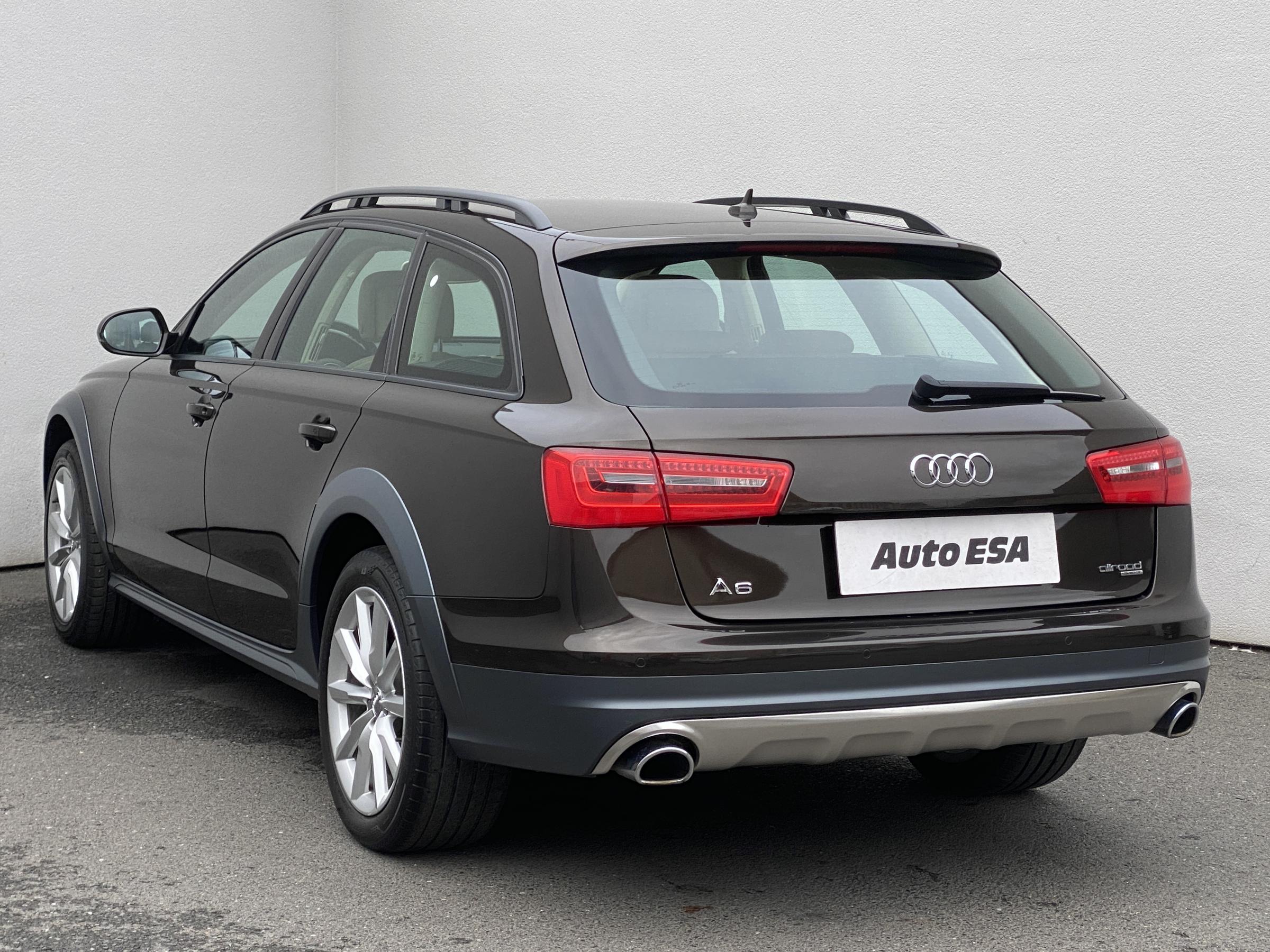 Audi A6 Allroad, 2013 - pohled č. 6