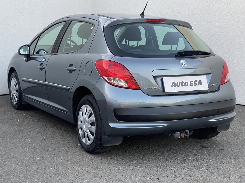 Peugeot 207 1.4i 