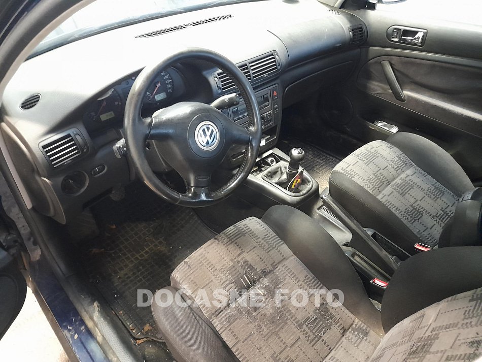 Volkswagen Passat 1.9TDi 