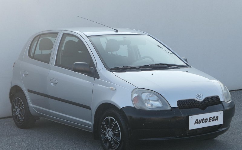 Toyota Yaris 1.0VVTi 