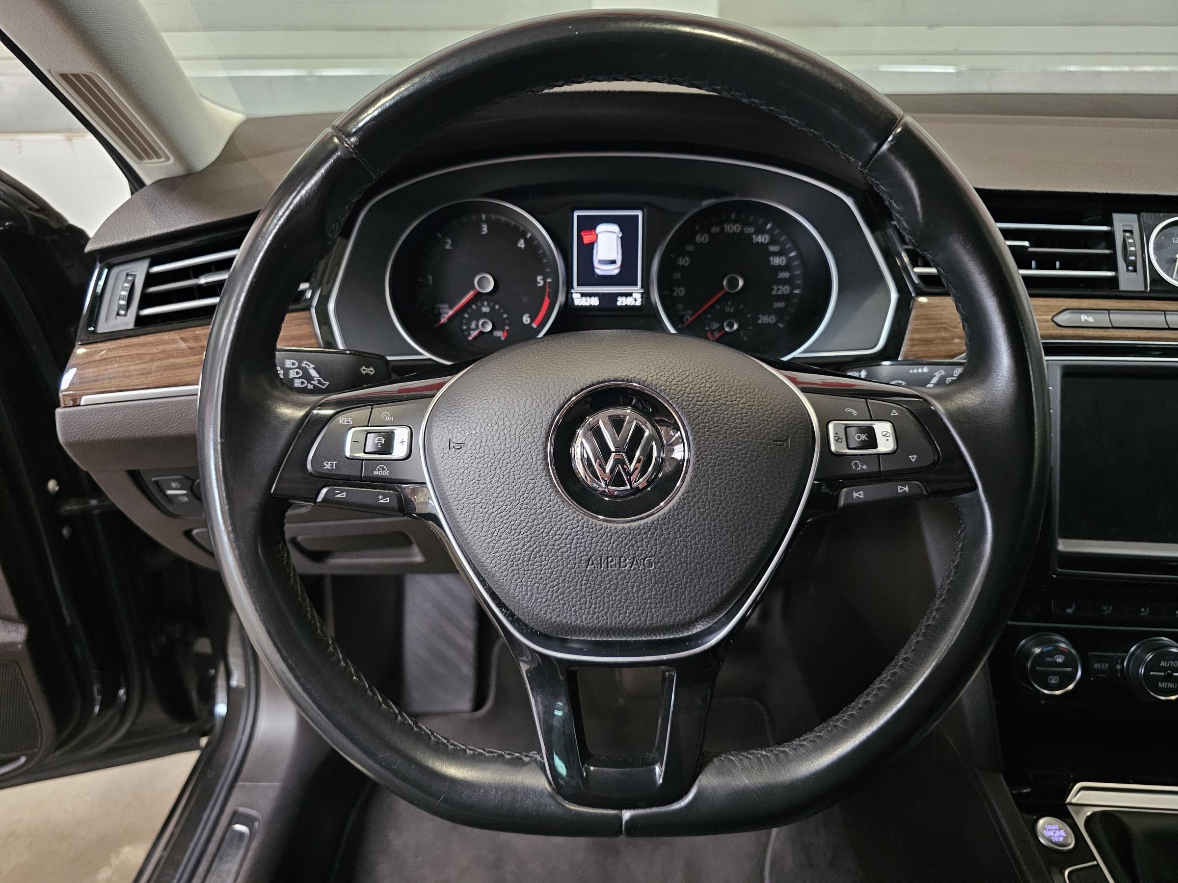 Volkswagen Passat, 2016 - pohled č. 17