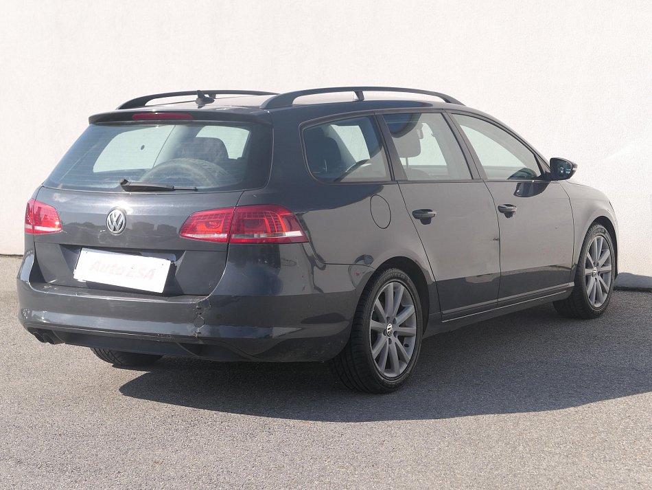 Volkswagen Passat 2.0 TDi 