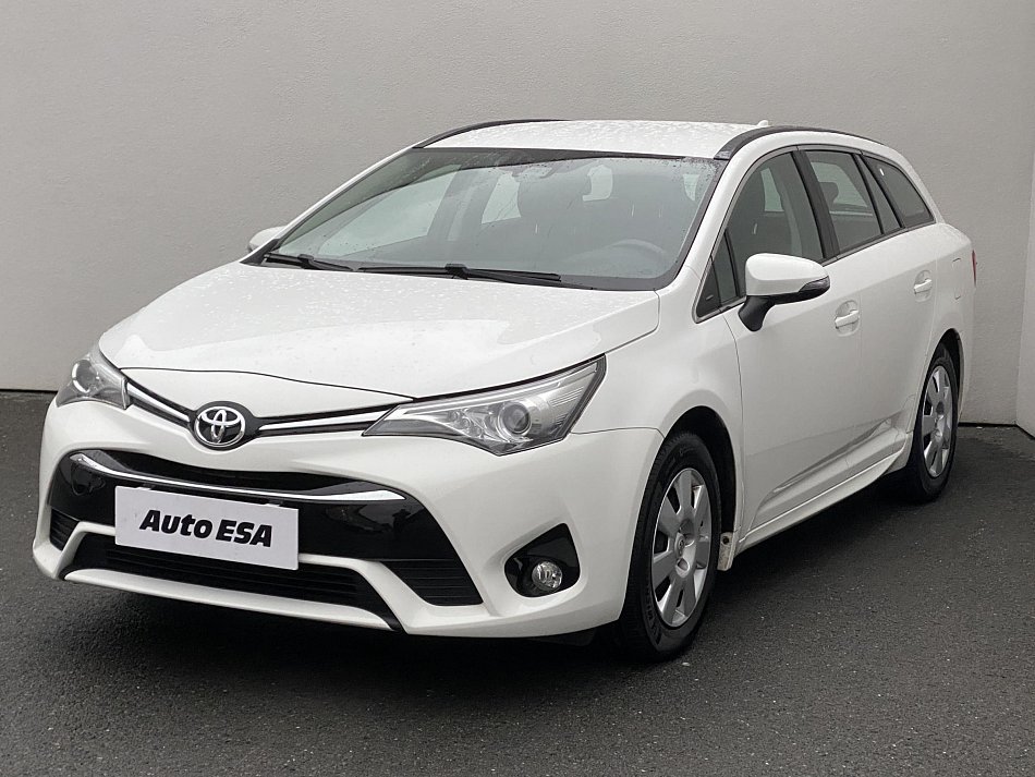 Toyota Avensis 1.8 VVT-i Comfort