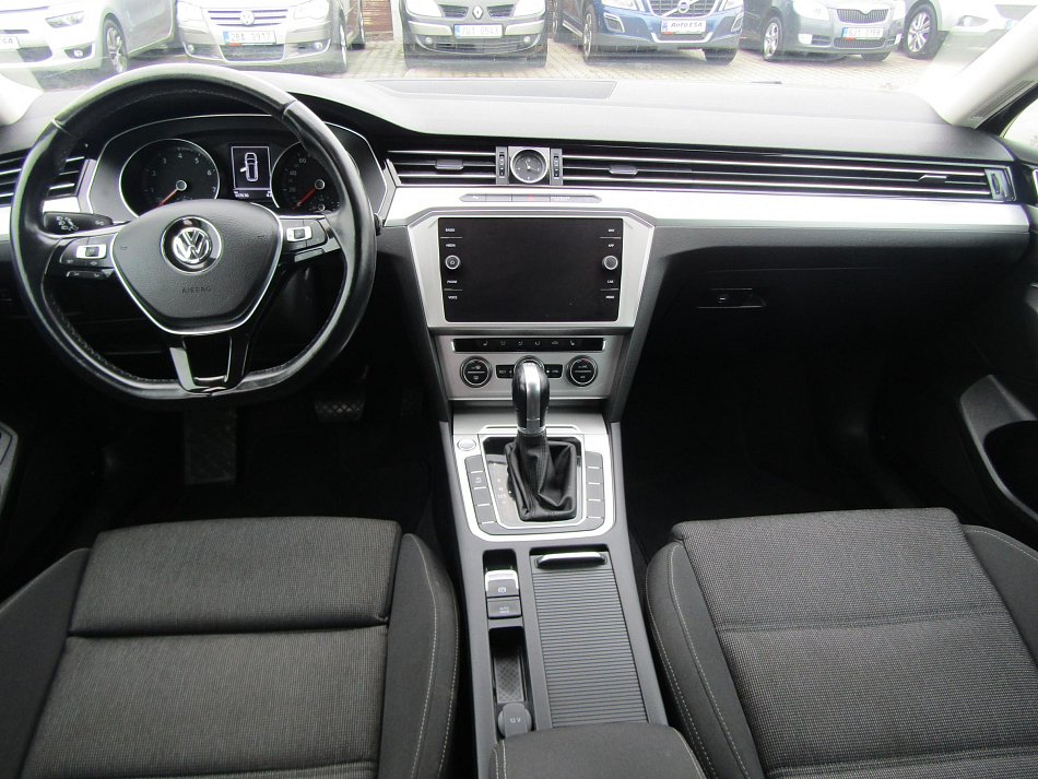 Volkswagen Passat 1.5 TSi Comfortline