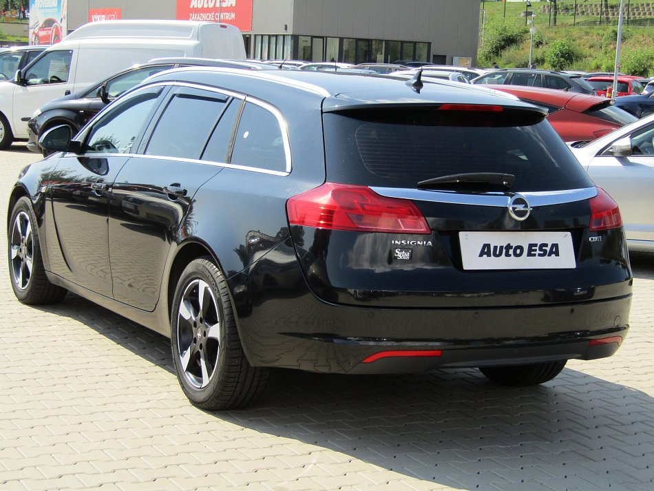 Opel Insignia 2.0 CDTi 